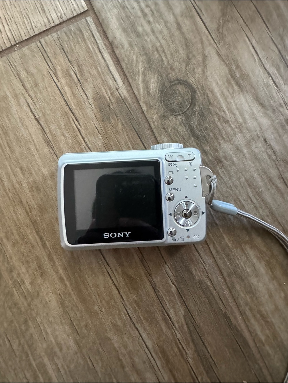 Sony Cyber-shot DSC S500 Digital Camera Silver - Picture 3 of 6